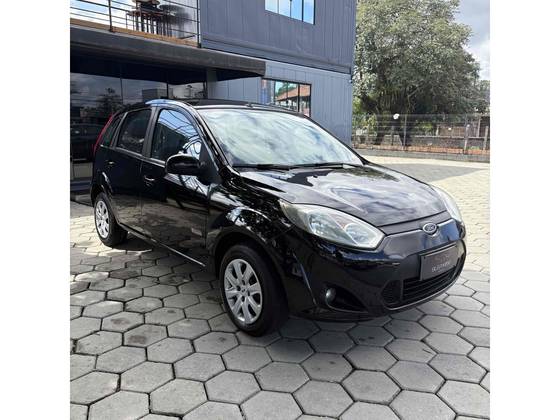 FORD FIESTA 1.6 SE HATCH 16V FLEX 4P MANUAL FORD FIESTA 1.6 SE HATCH 16V FLEX 4P MANUAL